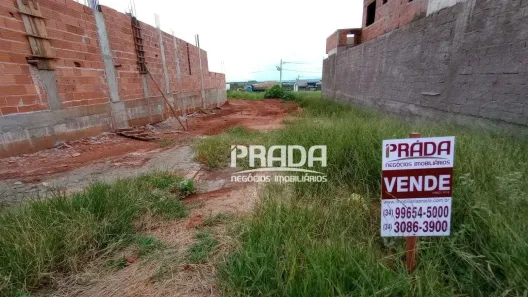Lote/Terreno à venda, 250m² no Aclimação, Uberlândia