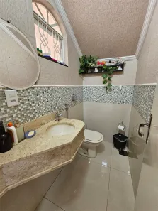 Sobrado com 4 Quartos à venda, 442m² no Setor Coimbra, Goiânia