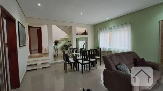 Sobrado com 4 Quartos à venda, 302m² no Loteamento Parque da Colina II, Itatiba