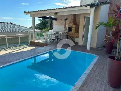 Casa de Condomínio com 3 Quartos à venda, 300m² no Piratininga, Niterói