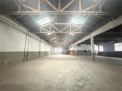 Galpão/Depósito/Armazém com 4 Quartos para alugar, 1230m² no Água Branca, São Paulo