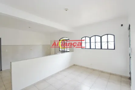 Casa com 1 Quarto para alugar, 25m² no Jardim Rosana, Guarulhos