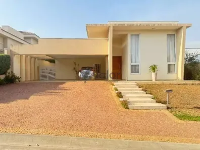 Casa de Condomínio com 4 Quartos à venda, 321m² no Loteamento Mont Blanc Residence, Campinas
