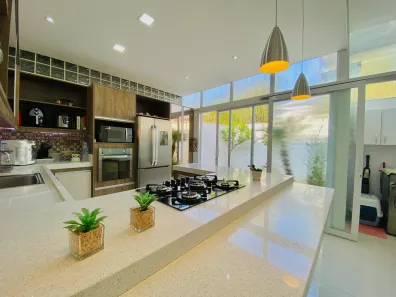 Casa de Condomínio com 3 Quartos à venda, 100m² no Jardim Shangai, Jundiaí