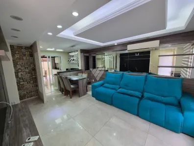 Casa de Condomínio com 3 Quartos para alugar, 105m² no Central Park, Cachoeirinha