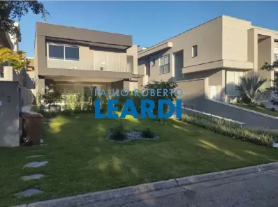 Casa de Condomínio com 5 Quartos à venda, 573m² no Alphaville, Santana de Parnaíba