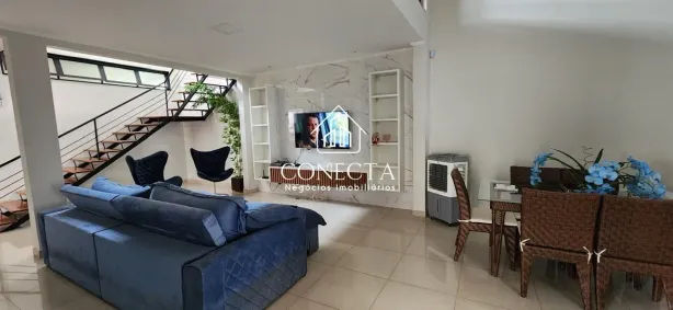 Casa com 4 Quartos à venda, 273m² no Jardim Karaíba, Uberlândia