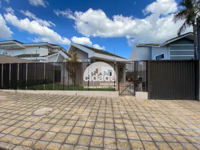Casa com 3 Quartos à venda, 184m² no Neva, Cascavel