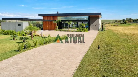 Casa com 4 Quartos para venda ou aluguel, 302m² no , Sertanópolis