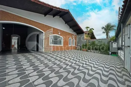 Casa com 2 Quartos à venda, 165m² no Parque Balneario Oasis, Peruíbe