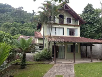 Casa com 6 Quartos à venda, 200m² no Caneca Fina, Guapimirim
