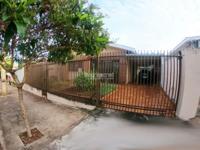 Casa com 3 Quartos à venda, 240m² no Vila Siam, Londrina