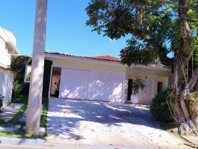 Casa de Condomínio com 4 Quartos à venda, 320m² no Alphaville Residencial Um, Barueri