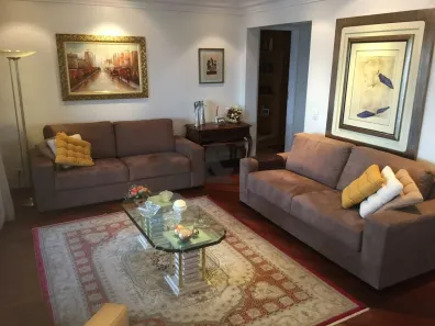 Apartamento com 4 Quartos à venda, 200m² no Vila Uberabinha, São Paulo