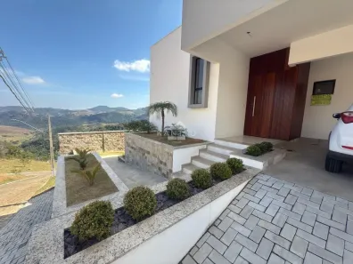 Casa de Condomínio com 4 Quartos à venda, 300m² no Salvaterra, Juiz de Fora