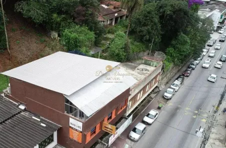 Sobrado com 5 Quartos à venda, 223m² no Vale do Paraíso, Teresópolis
