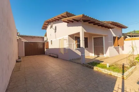 Casa com 3 Quartos para alugar, 150m² no Harmonia, Canoas