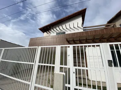 Casa de Condomínio com 4 Quartos à venda, 380m² no São Pedro, Juiz de Fora
