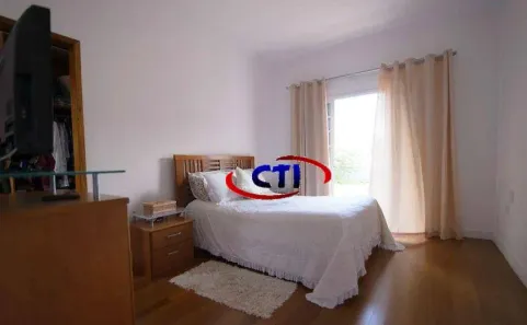 Sobrado com 4 Quartos à venda, 274m² no Parque São Vicente, Mauá