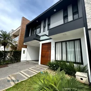 Casa de Condomínio com 3 Quartos à venda, 192m² no Beira Rio, Biguaçu