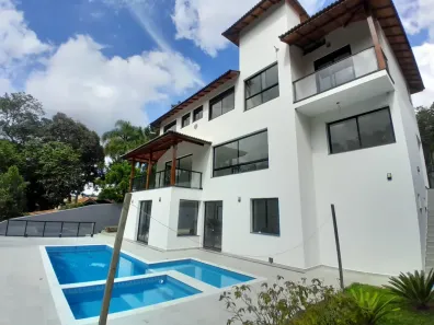 Casa de Condomínio com 3 Quartos à venda, 299m² no Caraguatá, Mairiporã