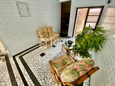 Casa com 3 Quartos à venda, 213m² no Vila Mathias, Santos