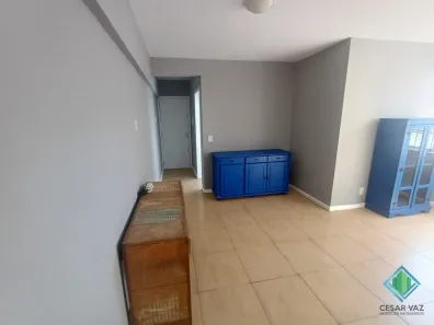 Apartamento com 2 Quartos à venda, 64m² no Coqueiros, Florianópolis