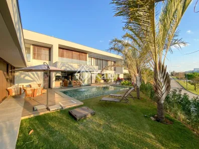 Casa com 5 Quartos para alugar, 420m² no Kurumin, Itu