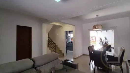 Casa de Condomínio com 3 Quartos à venda, 97m² no Industrial, Londrina
