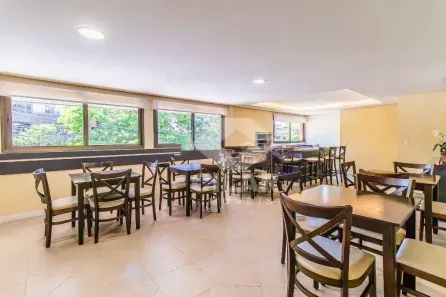 Apartamento com 2 Quartos para alugar, 77m² no Bela Vista, Porto Alegre