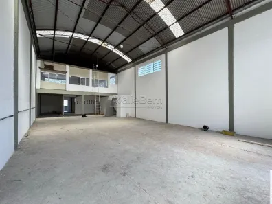 Galpão/Depósito/Armazém à venda, 290m² no Navegantes, Porto Alegre