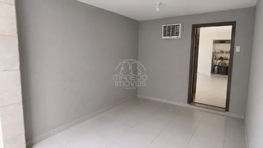 Casa com 2 Quartos à venda, 63m² no Castelo, Santos