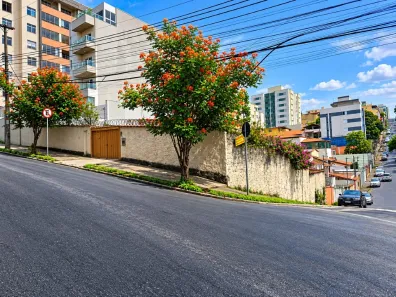 Lote/Terreno à venda, 400m² no Sagrada Família, Belo Horizonte