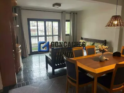 Sobrado com 3 Quartos à venda, 255m² no Nova Petrópolis, São Bernardo do Campo