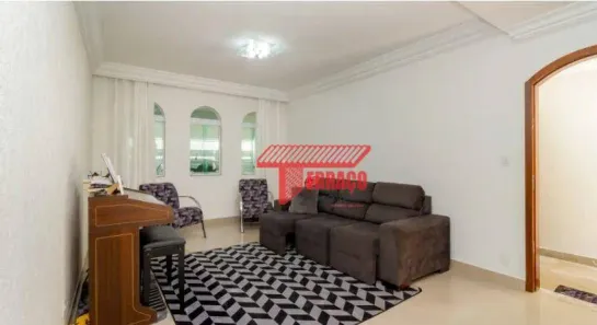 Sobrado com 3 Quartos à venda, 175m² no Jardim Las Vegas, Santo André
