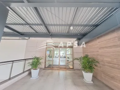 Sala Comercial para alugar, 29m² no Del Castilho, Rio de Janeiro