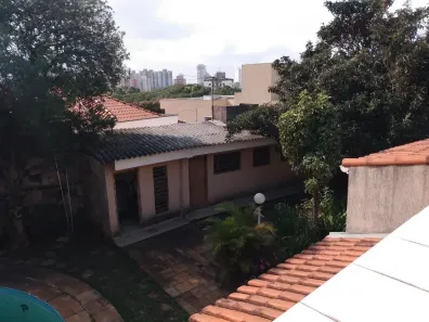 com 3 Quartos para alugar, 600m² no Vila Carrão, São Paulo