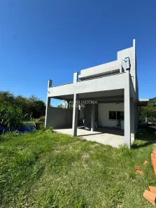 Casa com 3 Quartos à venda, 240m² no Morro das Pedras, Florianópolis