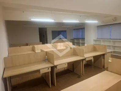 Sala Comercial para alugar, 300m² no Centro, Rio de Janeiro