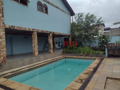 Casa com 3 Quartos à venda, 274m² no Taquara, Rio de Janeiro