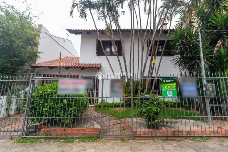 Casa com 3 Quartos à venda, 224m² no Santana, Porto Alegre