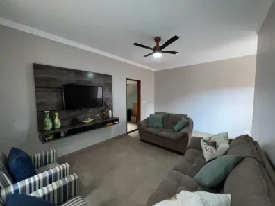 Casa com 3 Quartos à venda, 190m² no Pompéia, Piracicaba