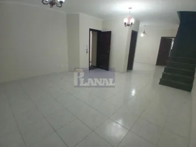 Sobrado com 3 Quartos para alugar, 184m² no Vila Gumercindo, São Paulo