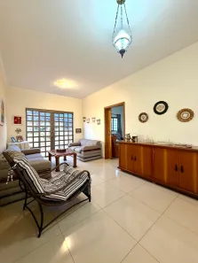 Casa com 4 Quartos à venda, 242m² no Jardim Vivendas, São José do Rio Preto