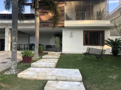 Casa de Condomínio com 3 Quartos à venda, 720m² no Parque Residencial Itapeti, Mogi das Cruzes