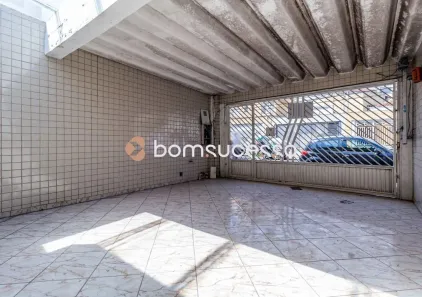 Casa com 4 Quartos para alugar, 220m² no Vila Canero, São Paulo