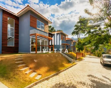 Casa com 2 Quartos à venda, 144m² no Bonsucesso, Petrópolis