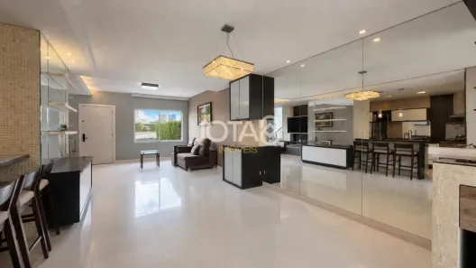 Casa de Condomínio com 4 Quartos à venda, 180m² no Seminário, Curitiba