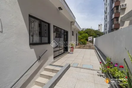 Casa com 3 Quartos à venda, 299m² no Menino Deus, Porto Alegre