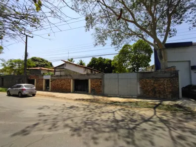 Imóvel Comercial com 6 Quartos para alugar, 300m² no Vermelha, Teresina